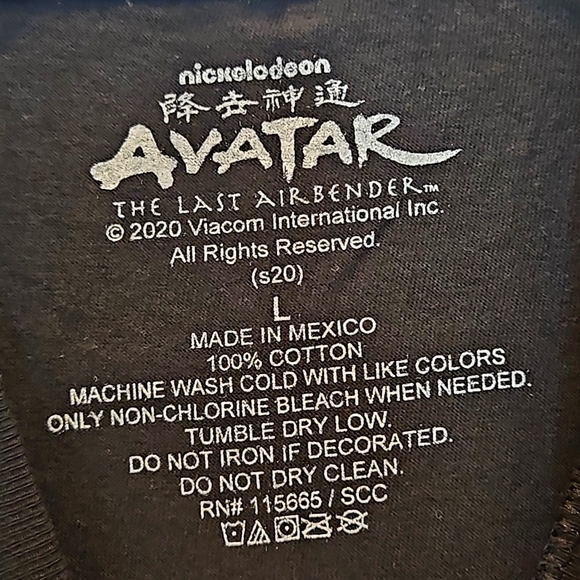 *NWOT* Avatar: The Last Airbender T-shirt - Picture 3 of 4